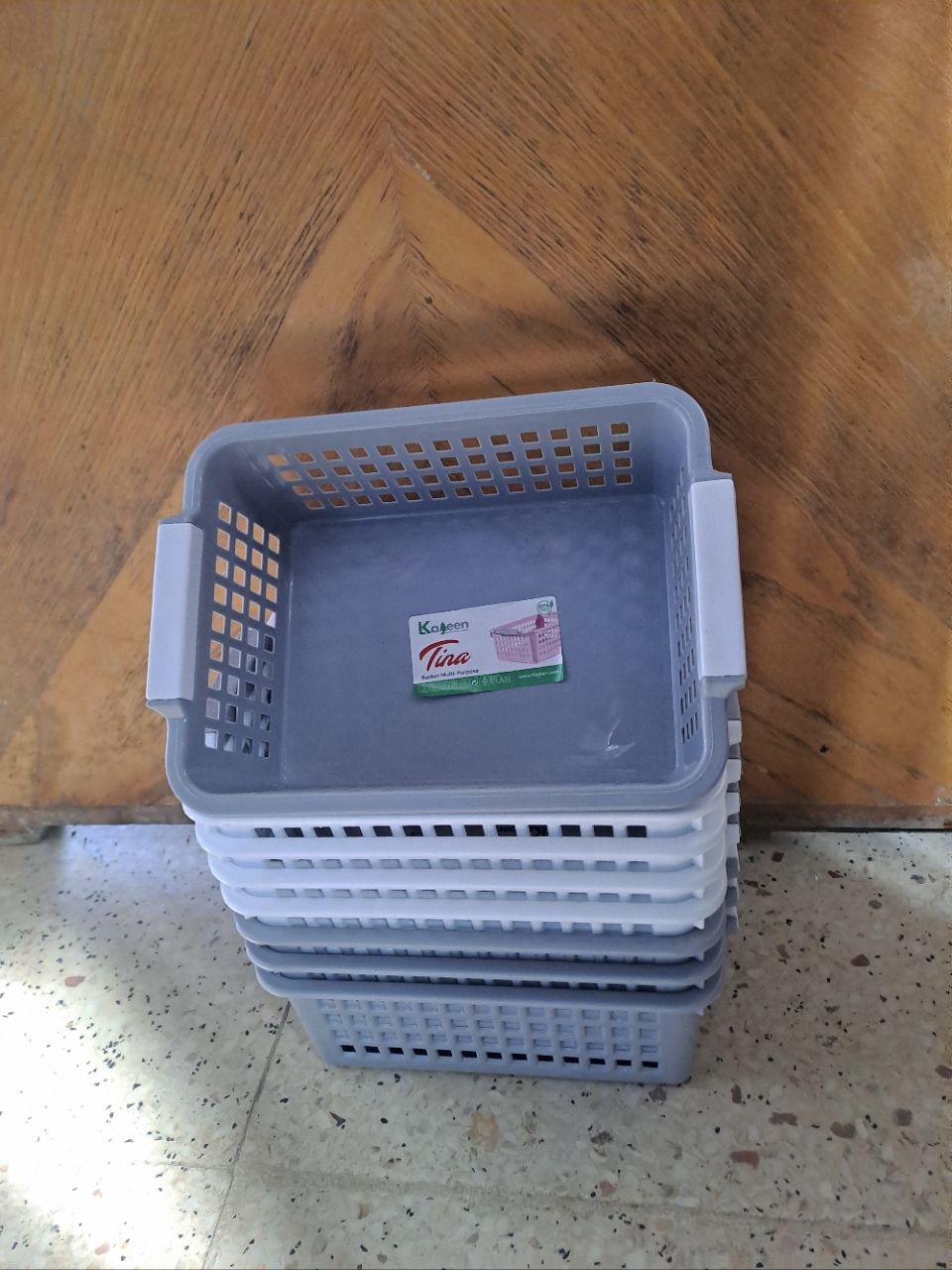 سبد نظم دهنده تینا