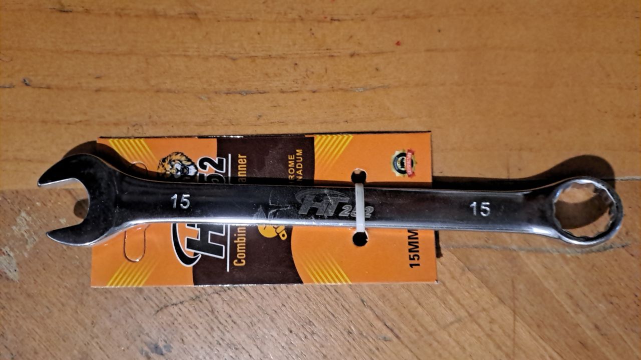 اچار رینگی سایز 15 برند ht252