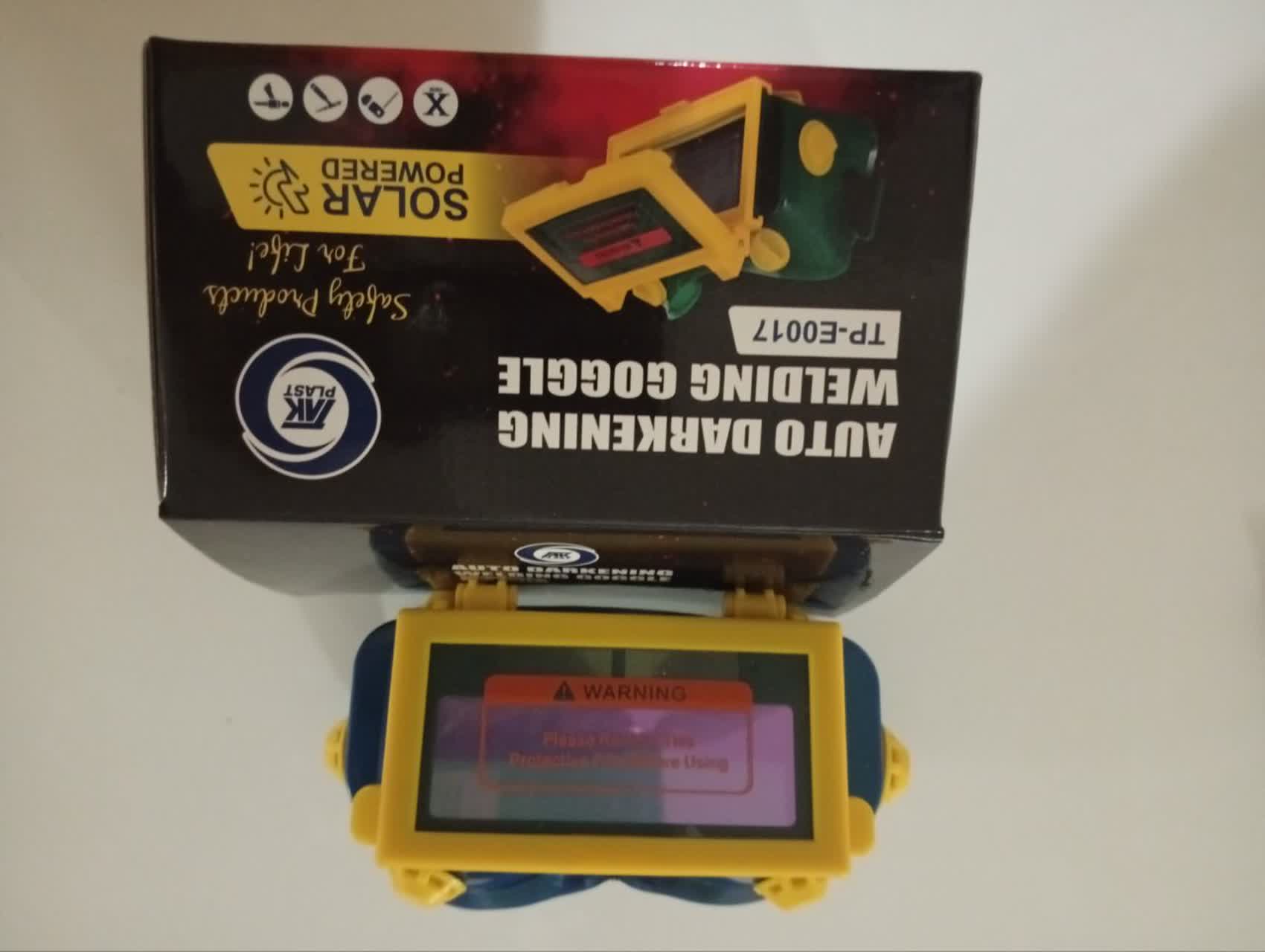 عینک جوشکاری اتومات  تک مدل TP-0017